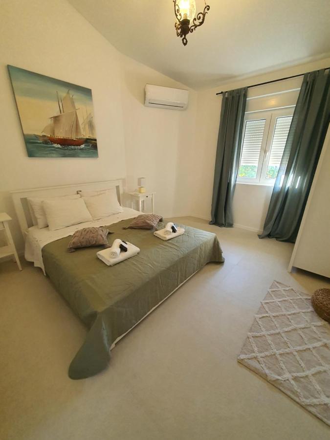 Nonna Vittoria 2 Apartman Mali Lošinj Kültér fotó